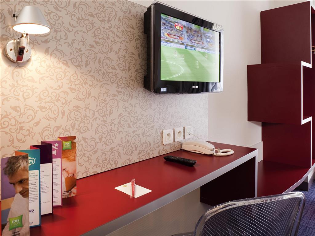 Ibis Styles Paris 15 Lecourbe Hotel Exterior foto